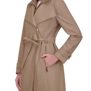 Halston Heritage Classic Beige Trench Coat